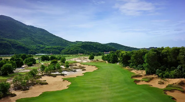 Laguna-lang-co-asia-golf-journey