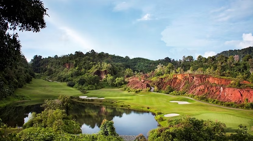 Why Thailand should be your next Golf Vacation Destination?