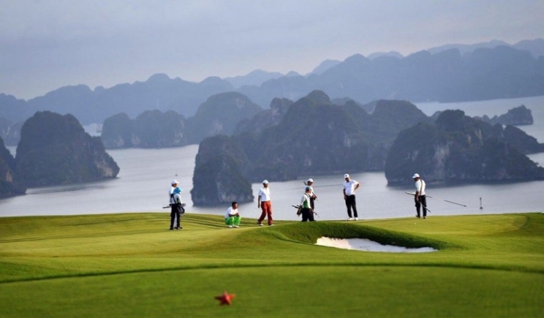 Vietnam's Golf News: 1.14 Trillion VND Uong Bi Golf Course Breaks Ground in Quang Ninh