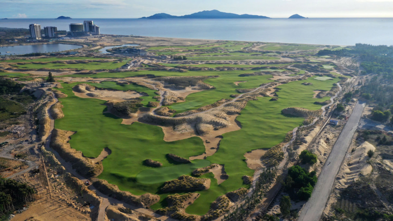 Vietnam Golf - Asia Golf Journey