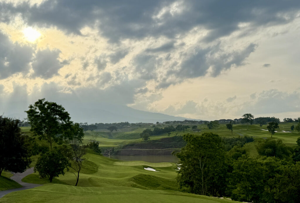 Dhoho Surya Golf Course Opens in Kediri