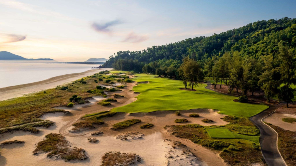 Laguna Lang Co Golf Club - Vietnam